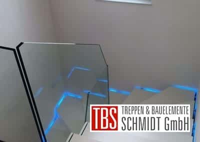 Die Treppenbeleuchtung der Faltwerktreppe Schwedelbach der Firma TBS Schmidt GmbH