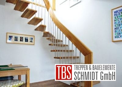 Viertelgewendelte Bolzentreppe Marl der Firma TBS Schmidt GmbH