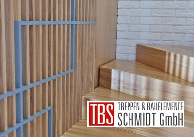 Die Lamellenwand der Faltwerktreppe Saarbruecken der Firma TBS Schmidt GmbH