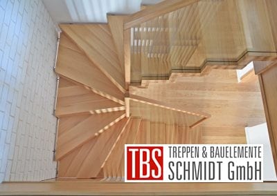 Galerieblick auf die Faltwerktreppe Saarbruecken der Firma TBS Schmidt GmbH