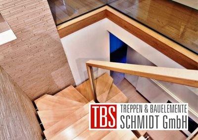 Galerieblick auf die Faltwerktreppe Stuttgart der Firma TBS Schmidt GmbH