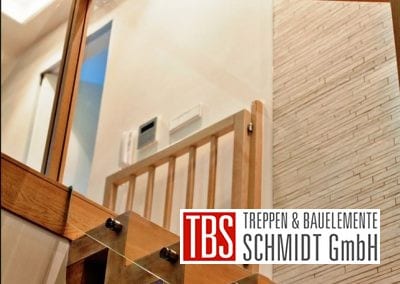 Treppengelaender der Faltwerktreppe Stuttgart der Firma TBS Schmidt GmbH