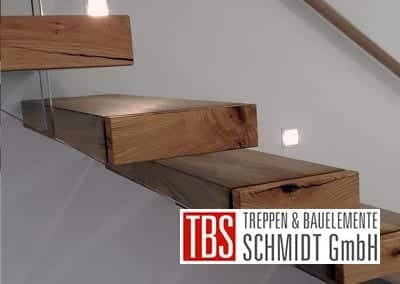Treppenbeleuchtung der Kragarmtreppe Crailsheim der Firma TBS Schmidt GmbH
