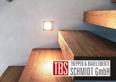 Die Stufenbeleuchtung-Kragarmtreppe Bayern der Firma TBS Schmidt GmbH