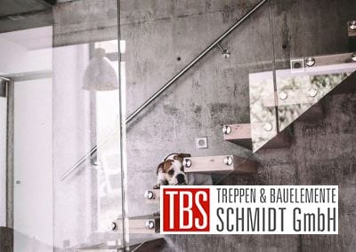 Die Seitenansicht der Kragarmtreppe Kirkel der Firma TBS Schmidt GmbH