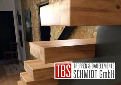 Treppenstufen der Mittelholmtreppe Brensbach der Firma TBS Schmidt GmbH