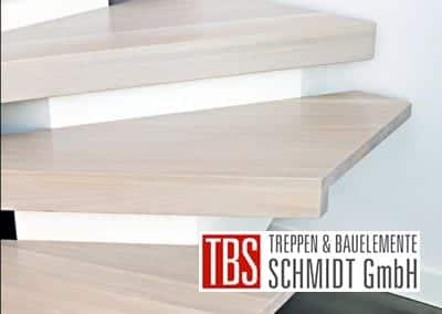Treppenstufen der Mittelholmtreppe Erfurt der Firma TBS Schmidt GmbH