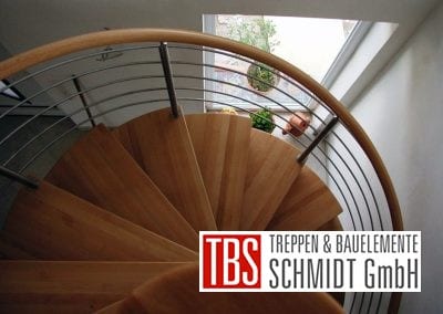 Treppengelaender der Spindeltreppe Landstuhl der Firma TBS Schmidt GmbH