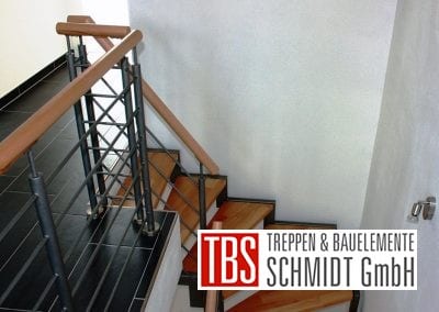 Treppengelaender der Zweiholmtreppe Erftstadt der Firma TBS Schmidt GmbH