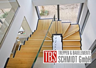 Halbgewendelte Zweiholmtreppe Landau der Firma TBS Schmidt GmbH