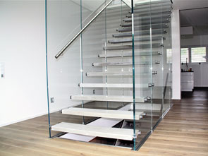 Glastreppe Flying Stairs