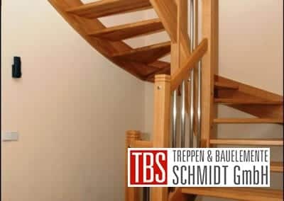 Halbgewendelte Wangentreppe Emden der Firma TBS Schmidt GmbH