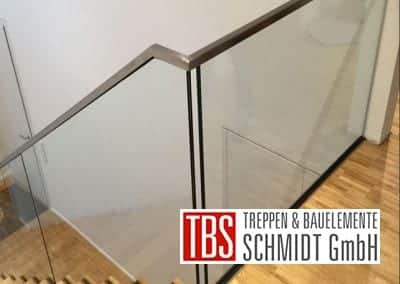Glasgelaender Faltwerktreppe Gaggenau der Firma TBS Schmidt GmbH