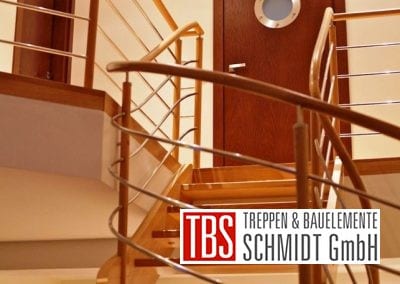 Bruestungsgelaender Wangentreppe Krefeld der Firma TBS Schmidt GmbH