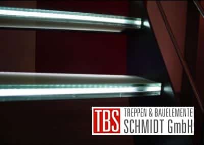 Die LED-Beleuchtung der Glastreppe Leipzig der Firma TBS Schmidt GmbH