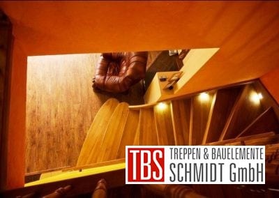 LED Beleuchtung Wangentreppe Troisdorf der Firma TBS Schmidt GmbH