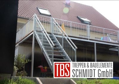 Zweiseitige Außentreppe der Firma TBS Schmidt GmbH