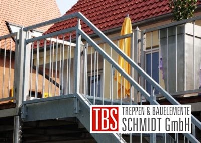 Zugangs zweiseitige Außentreppe der Firma TBS Schmidt GmbH