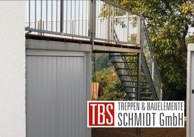 Rueckansicht Außentreppe der Firma TBS Schmidt GmbH