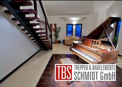 Rueckansicht der Mittelholmtreppe Bochum der Firma TBS Schmidt GmbH