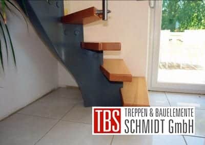 Geschwungene Mittelholmtreppe Dorsten der Firma TBS Schmidt GmbH