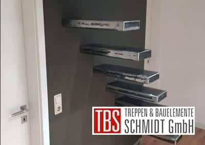 Rueckansicht der Kragarmtreppe Homburg der Firma TBS Schmidt GmbH