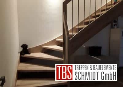viertelgewendelte Wangentreppe Bexbach der Firma TBS Schmidt GmbH