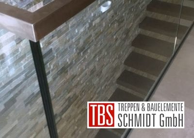 Bruestungsgelaender Kragarmtreppe Tiefenbronn der Firma TBS Schmidt GmbH