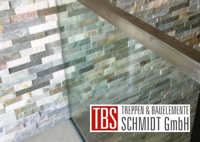 Bruestungsgelaender Kragarmtreppe Tiefenbronn der Firma TBS Schmidt GmbH