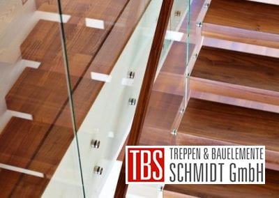 Glasplatte Kragarmtreppe Saarland der Firma TBS Schmidt GmbH