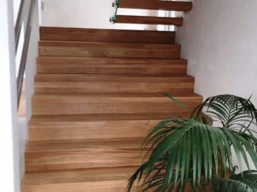 Faltwerk- und Kragarmtreppe Möchengladbach