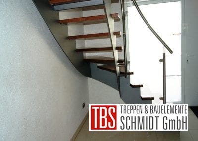 Rueckansicht Blechwangentreppe Fulda der Firma TBS Schmidt GmbH