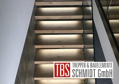 LED Beleuchtung Kragarmtreppe St. Ingbert der Firma TBS Schmidt GmbH