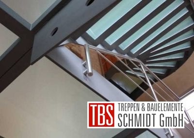 Unteransicht Glastreppe Luxemburg der Firma TBS Schmidt GmbH
