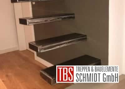 Betonstufe Kragarmtreppe Homburg der Firma TBS Schmidt GmbH