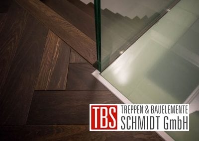 Glasboden Faltwerktreppe Frankfurt Westend der Firma TBS Schmidt GmbH