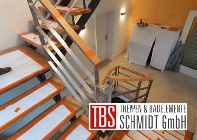 Flacheisengelaender Treppenmontage der Firma TBS Schmidt GmbH