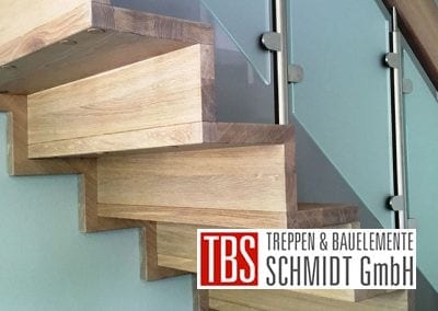 Glasgelaender Faltwerktreppe Altstadt der Firma TBS Schmidt GmbH