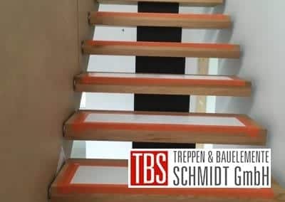 Treppenmontage Mittelholmtreppe der Firma TBS Schmidt GmbH