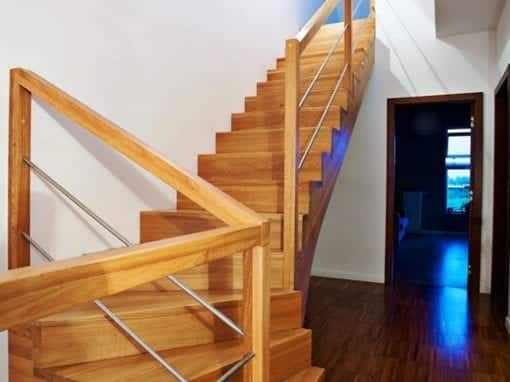 Wangen-Faltwerktreppe Friedrichshafen