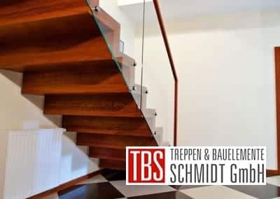 Rueckansicht Faltwerktreppe Neunkirchen der Firma TBS Schmidt GmbH