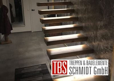 LED-Beleuchtung Kragarmtreppe Darmstadt der Firma TBS Schmidt GmbH