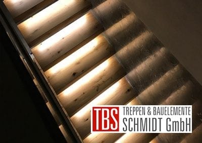 Ansicht LED-Beleuchtung Kragarmtreppe Darmstadt der Firma TBS Schmidt GmbH