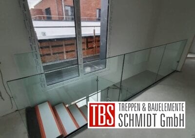 Montagebild Bruestungsgelaender Mittelholmtreppe TBS Schmidt GmbH