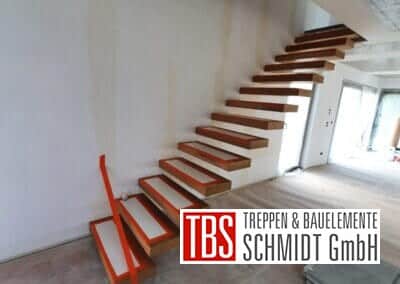 Montagebild Kragarmtreppe TBS Schmidt GmbH