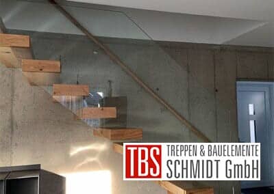 Seitenansicht Kragarmtreppe Wetzlar der Firma TBS Schmidt GmbH