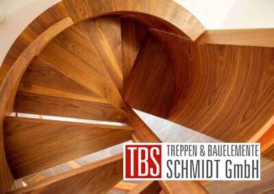 Unteransicht Spindeltreppe Leverkusen der Firma TBS Schmidt GmbH