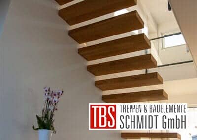 Rueckansicht Kragarmtreppe Siegen der Firma TBS Schmidt GmbH