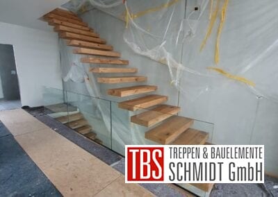 Montagebild Kragarmtreppe TBS Schmidt GmbH