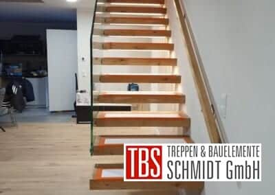 Montagebild Kragarmtreppe Stufenbeleuchtung TBS Schmidt GmbH